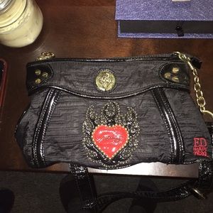 Ed hardy shoulder bag in great shape